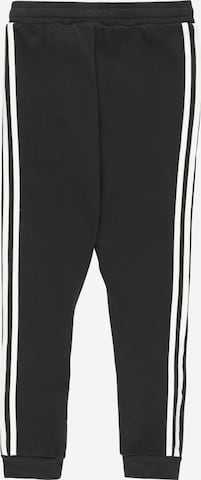 ADIDAS ORIGINALS Дънки Tapered Leg Панталон 'Trefoil' в черно