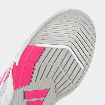 ADIDAS PERFORMANCE Спортни обувки 'Amplimove' в бяло