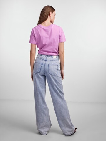 T-shirt 'Tia' PIECES en violet