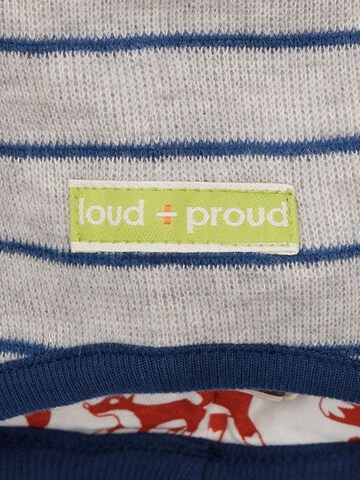 loud + proud Beanie in Grey