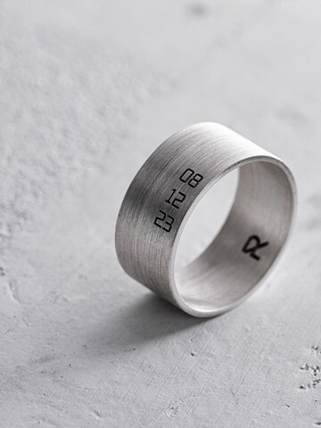 REYTEL Ring 'DATE' in Silver: front