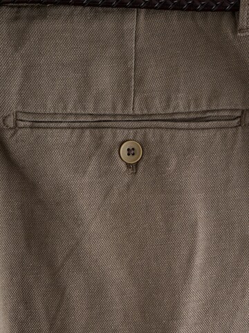 Next Обычный Брюки со складками в Коричневый