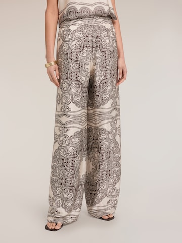Wide leg Pantaloni di MOTIVI in beige