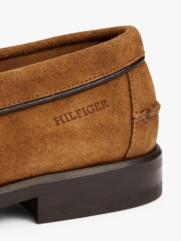 TOMMY HILFIGER Шлепанцы в Коричневый