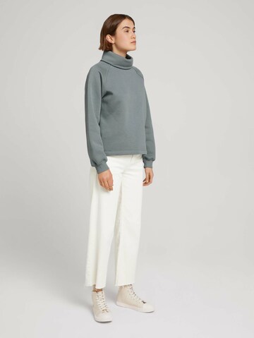 TOM TAILOR DENIM Sweatshirt in Grau