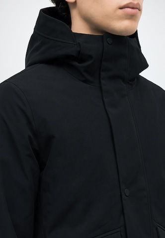Veste d’hiver 'Nouha' elvine en noir