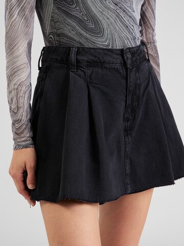 LTB Regular Shorts 'DENISSE' in Schwarz