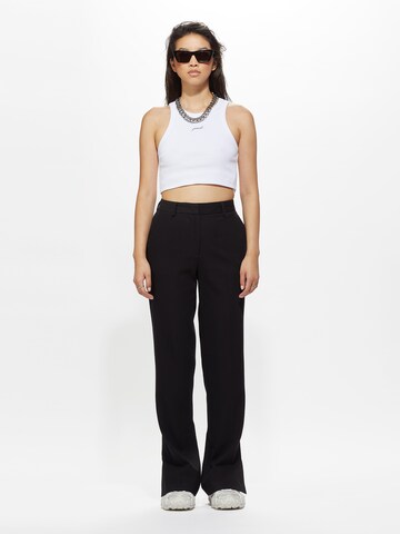 Young Poets Loose fit Pleated Pants 'Denise' in Black