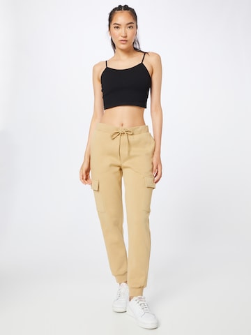 Urban Classics Tapered Cargo trousers in Beige