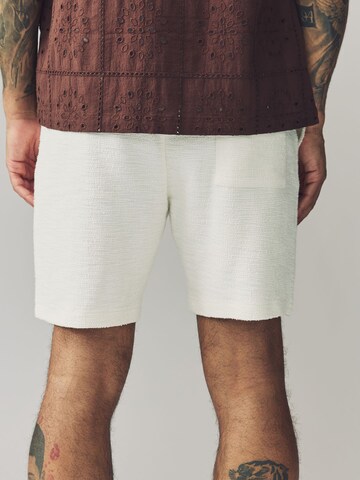 Next - regular Pantalón en beige
