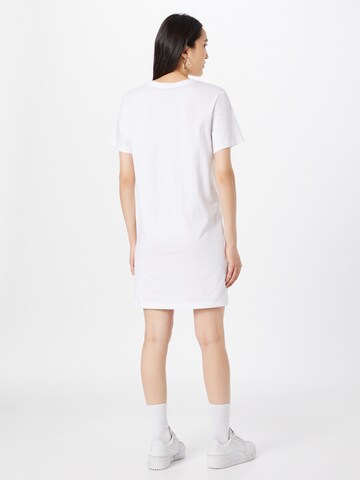 Robe Urban Classics en blanc