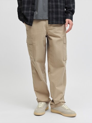 JJ Rebel Normální Kapsáče 'JREBCARLOS' – hnědá: přední strana