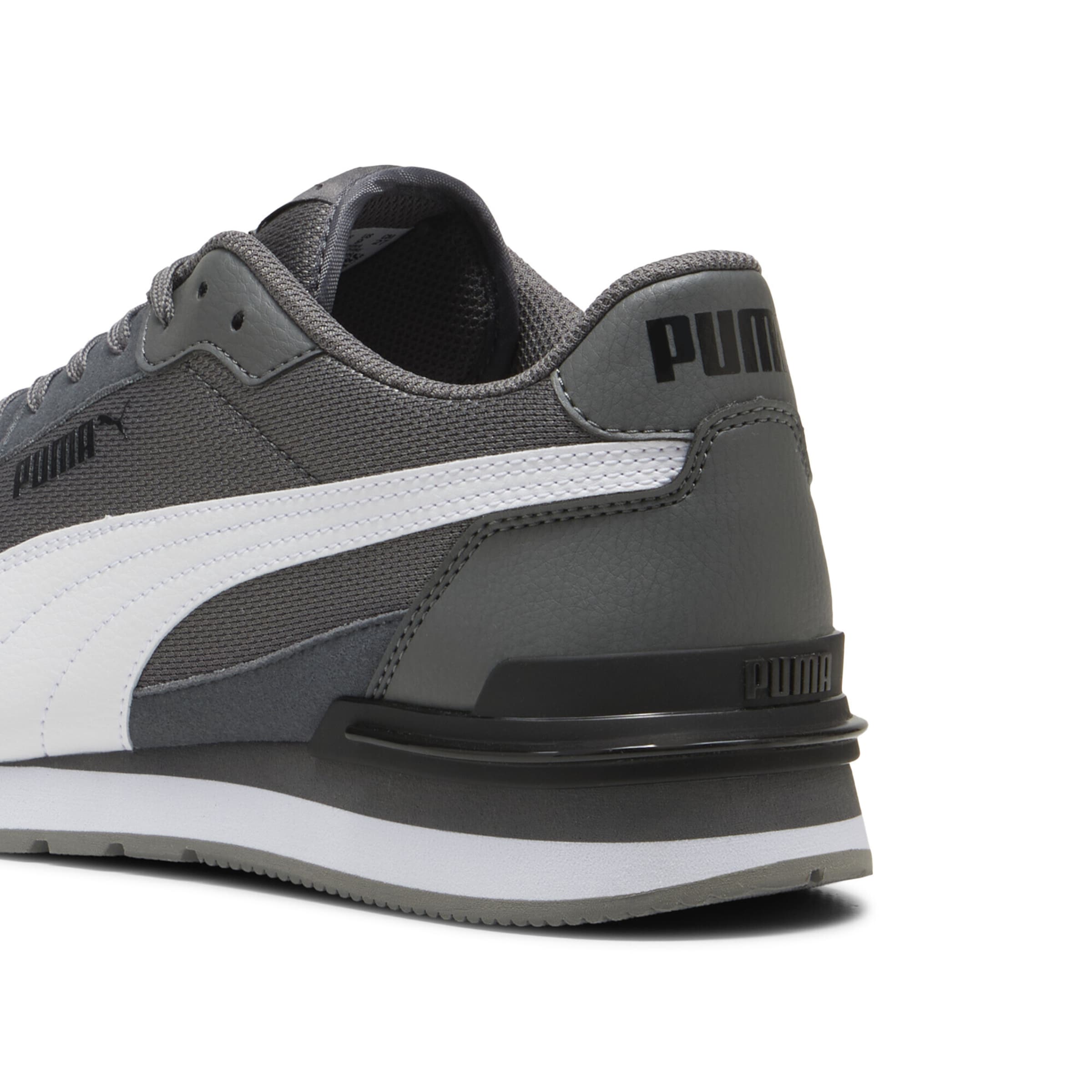 Baskets basses 'ST Runner v4' PUMA en gris