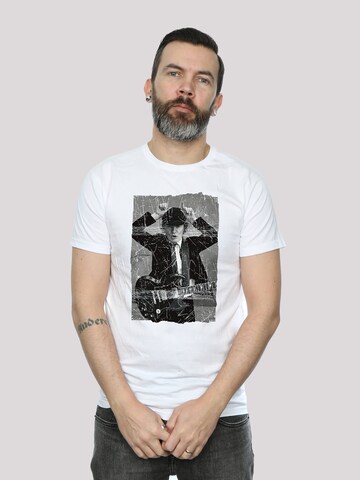 F4NT4STIC T-Shirt 'ACDC Angus Young Foto' in Weiß: predná strana