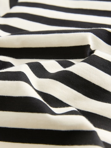 Next Футболка в Черный