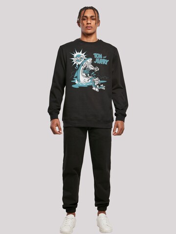 F4NT4STIC Sweatshirt 'Tom und Jerry Summer Shark' in Schwarz