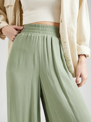 VERO MODA Wide Leg Hose 'MENNY' in Grün