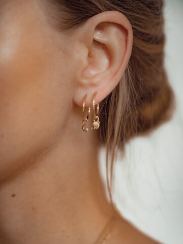 Hey Happiness Ohrringe 'Moon and Planet' in Gold: Vorderseite
