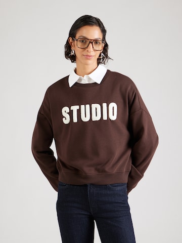 ONLY Sweatshirt 'ONLSWEAT' in Brown: front