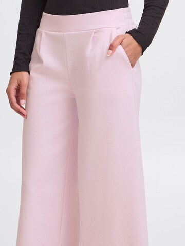 ICHI - Pierna ancha Pantalón plisado ' IHKate ' en rosa