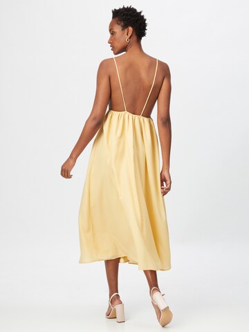 Robe Missguided en jaune