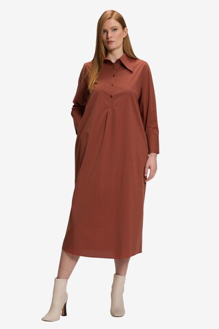 Ulla Popken Shirt Dress in Red: front