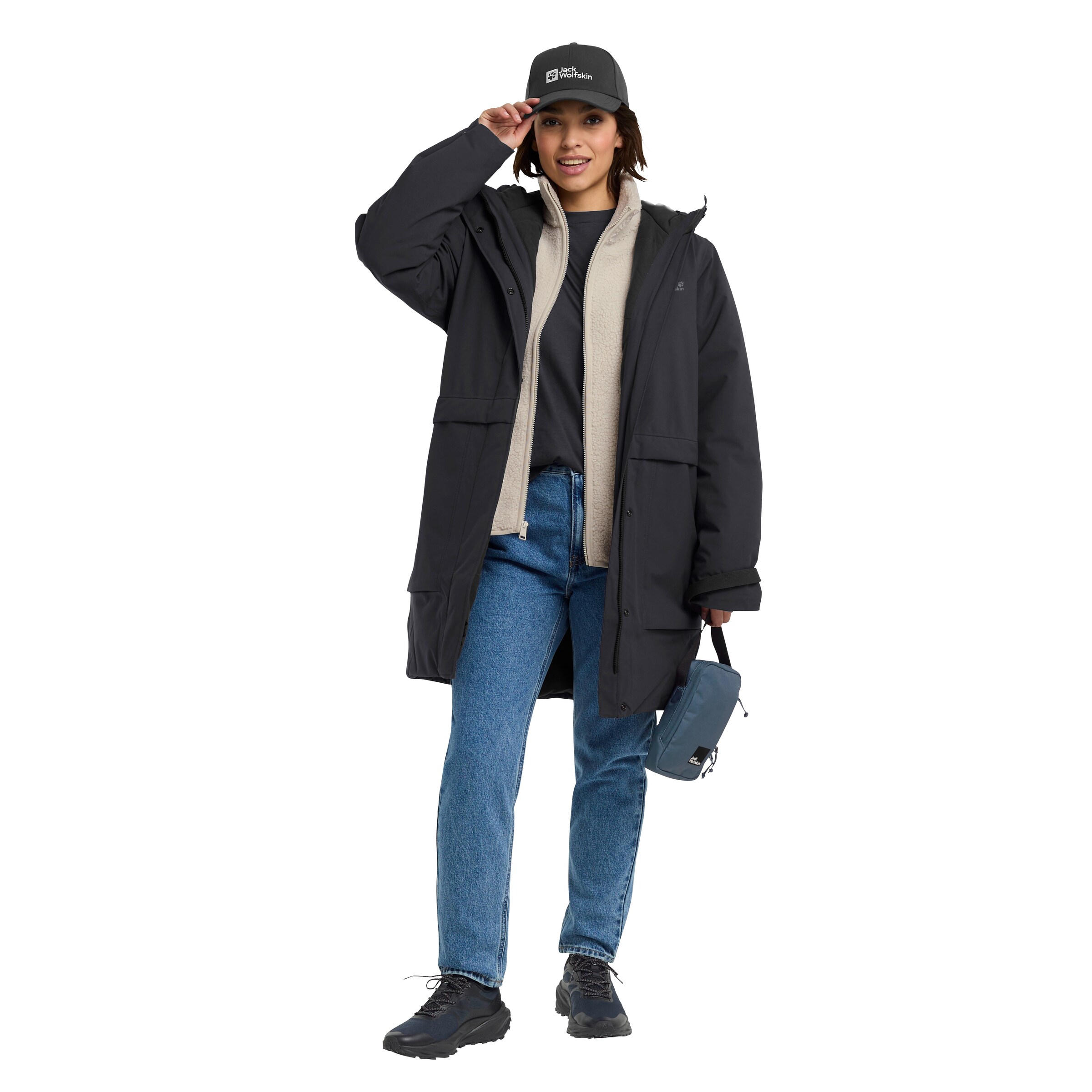 JACK WOLFSKIN Winter Coat in Black