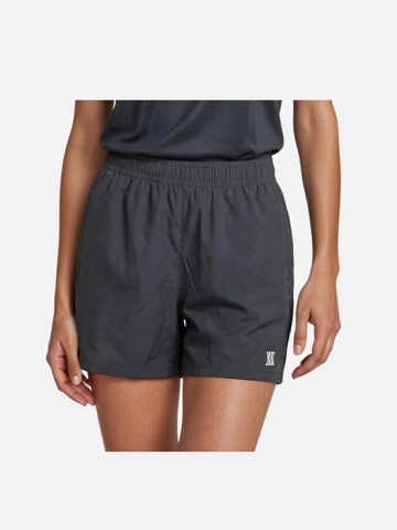 HEFTYKA Regular Sporthose‌‌‌‌‌‌‌‌ in Schwarz