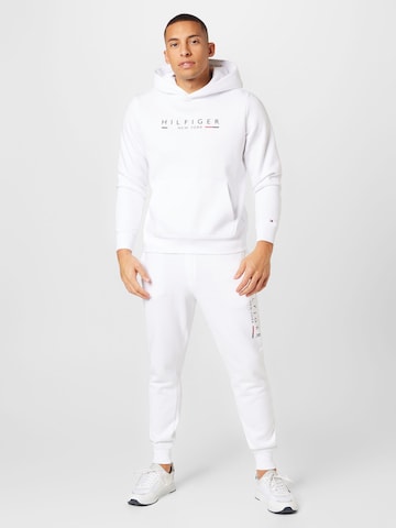 TOMMY HILFIGER Sweatsuit in White: front