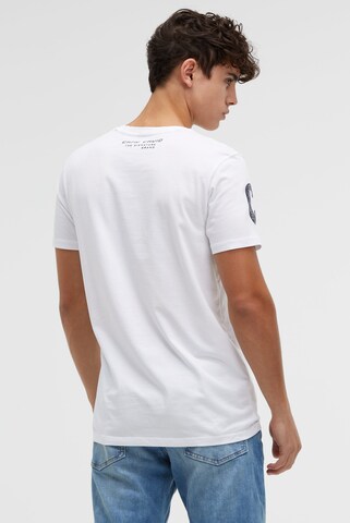 CAMP DAVID Shirt in White