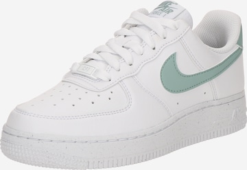 Nike SportswearNiske tenisice 'Nike Air Force 1 '07 SE' - bijela boja: prednji dio