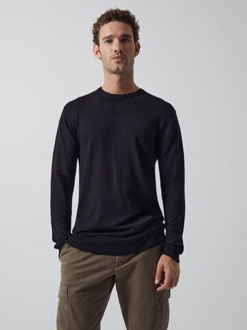 FRENCH CONNECTION Пуловер в черно: отпред