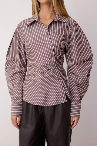 Trendyol - Blusa en marrón
