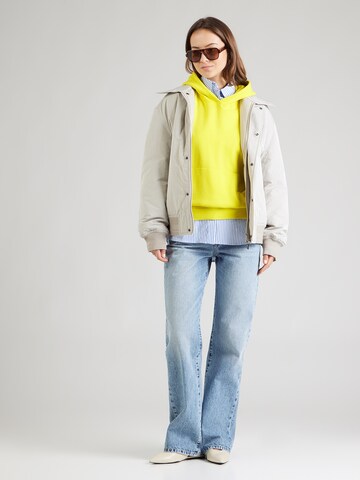 Sweat-shirt 'ATUBAY' AMERICAN VINTAGE en jaune