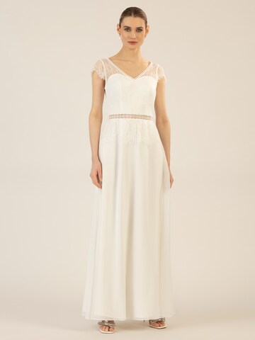 APART Evening Dress in White: front