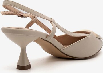 CRISTIN Pumps in Beige