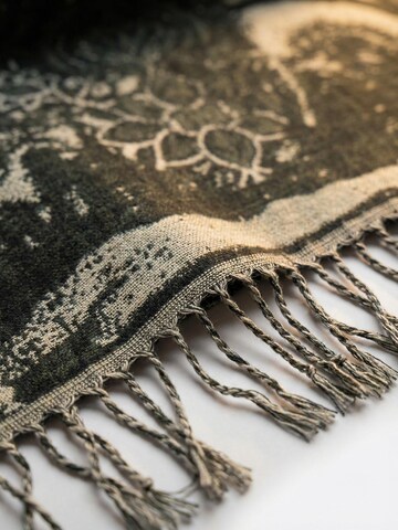 Sunsa Wrap 'Sunsa' in Black