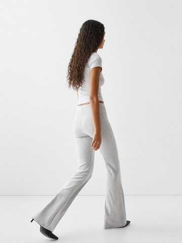 évasé Pantalon Bershka en gris