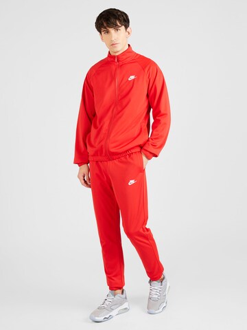 Nike Sportswear Sweat suit in Red: front