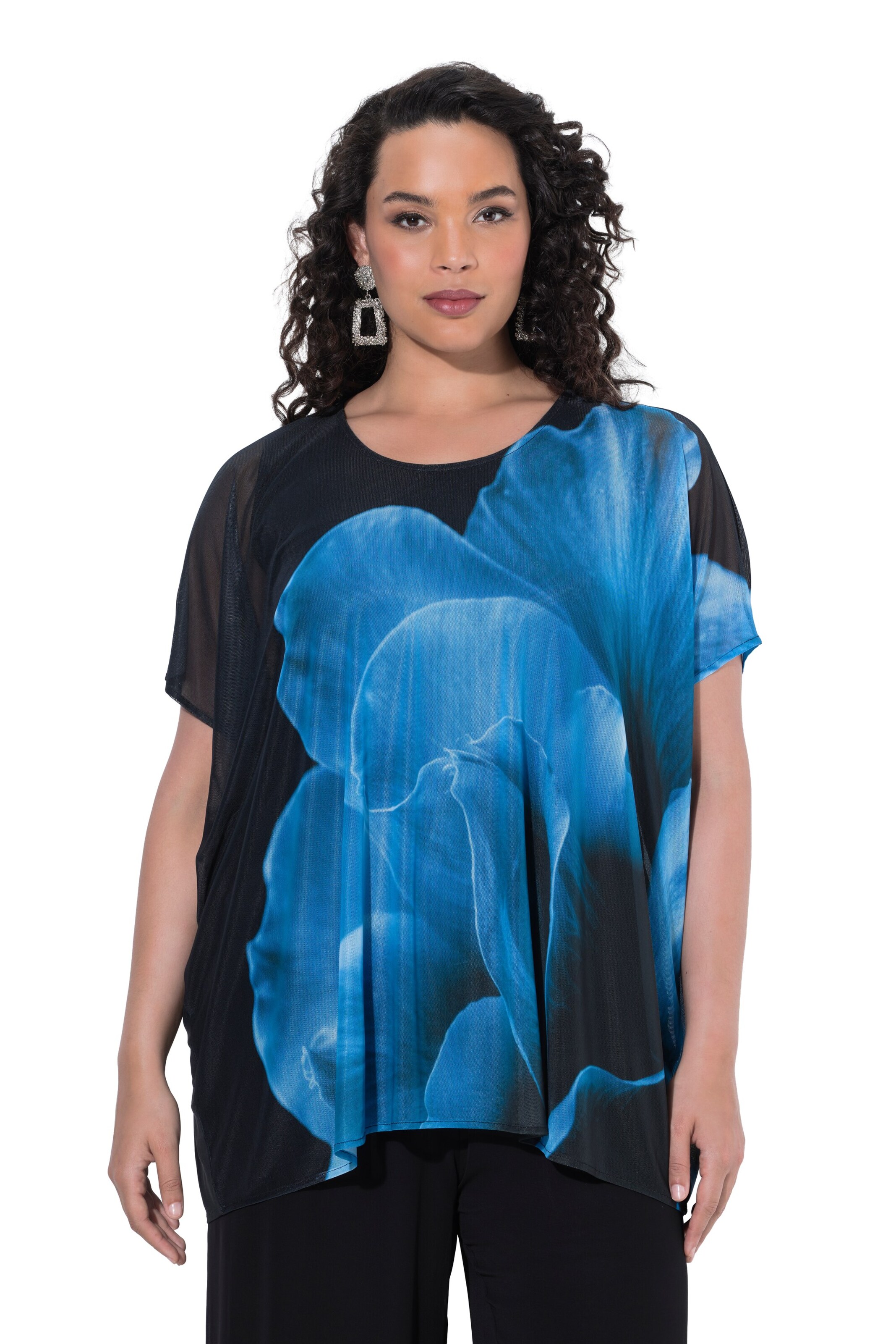 Ulla Popken Blouse in Black: front