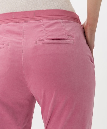 Coupe slim Pantalon à plis 'Maron' BRAX en rose