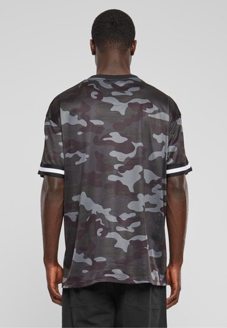 Urban Classics Shirt in Green