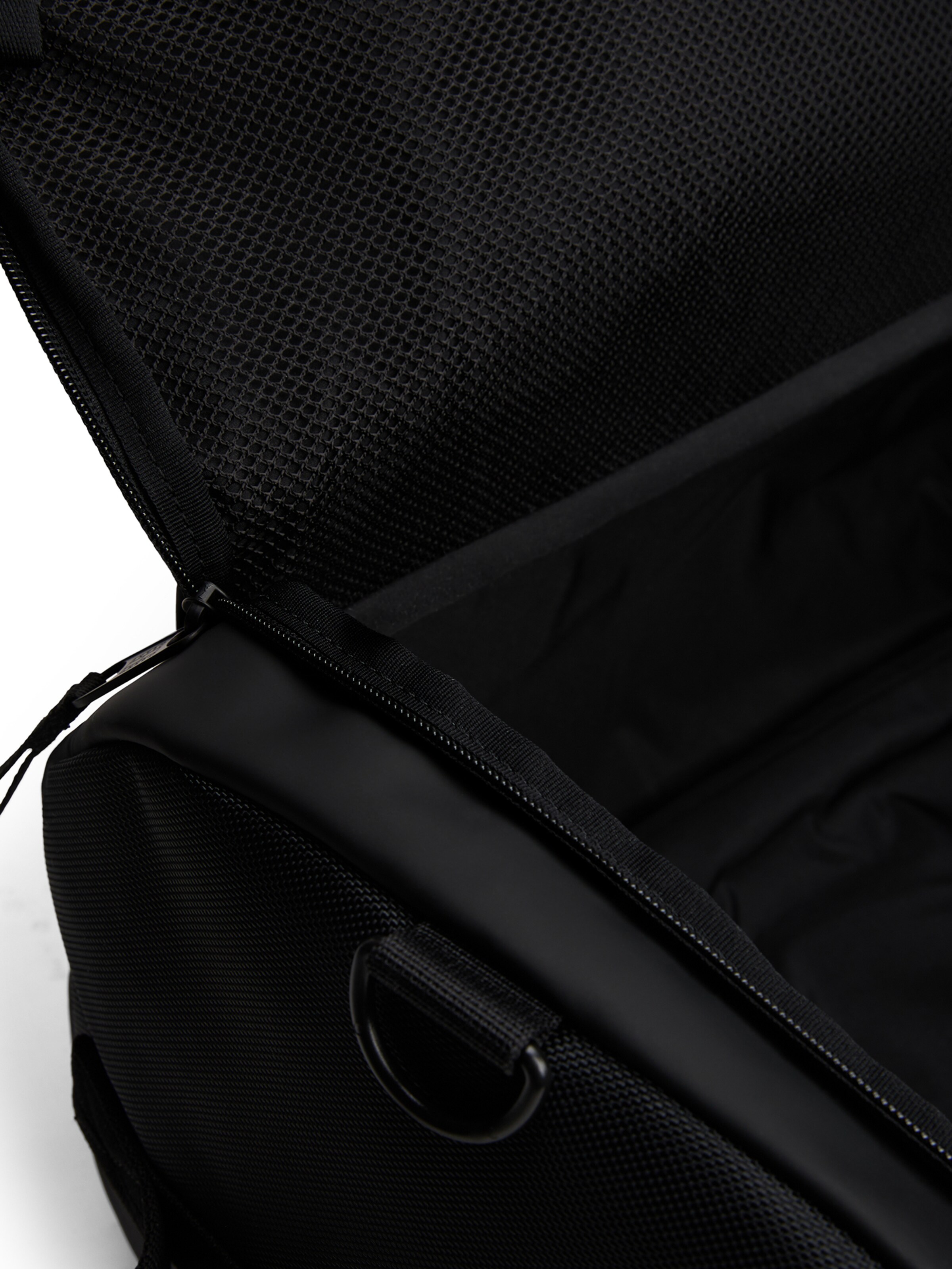 Tommy Jeans - Mochila em preto