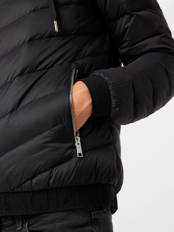 ARMANI EXCHANGE Zimní bunda – černá