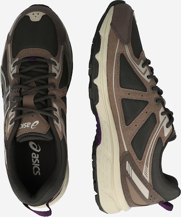 Baskets basses 'GEL-VENTURE 6​' ASICS SportStyle en marron