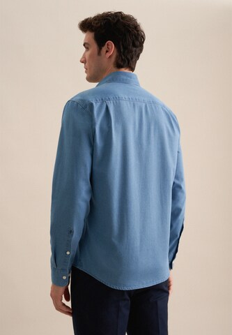 Coupe regular Chemise 'Schwarze Rose' SEIDENSTICKER en bleu