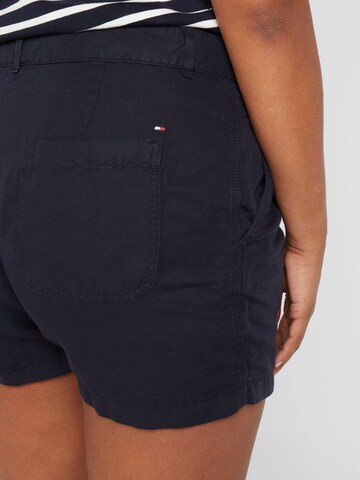 Tommy Hilfiger Curve Slimfit Shorts in Blau