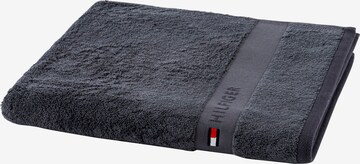 TOMMY HILFIGER Shower Towel 'Legend' in Grey: front