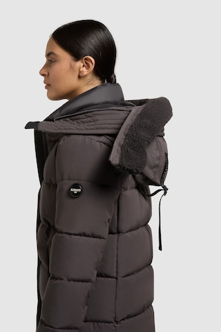 khujo Зимно палто 'Kelsi' в сиво