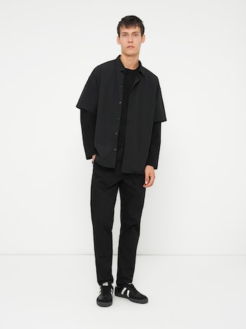 Only & Sons Tapered Pleat-front trousers 'ONSTURINO' in Black